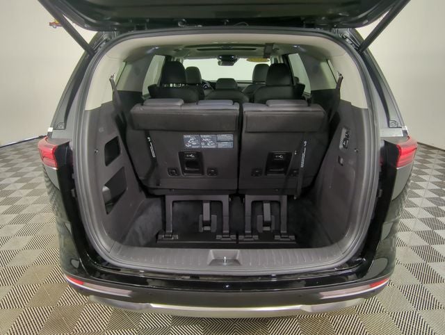 2024 Kia Carnival SX Prestige