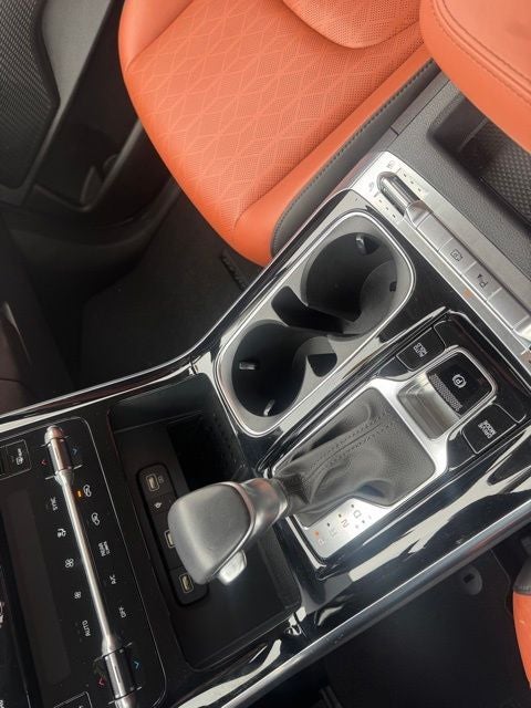 2024 Kia Carnival SX