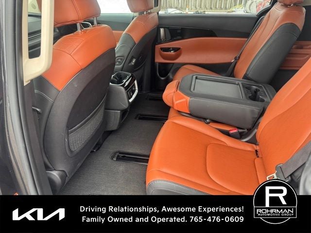 2024 Kia Carnival SX