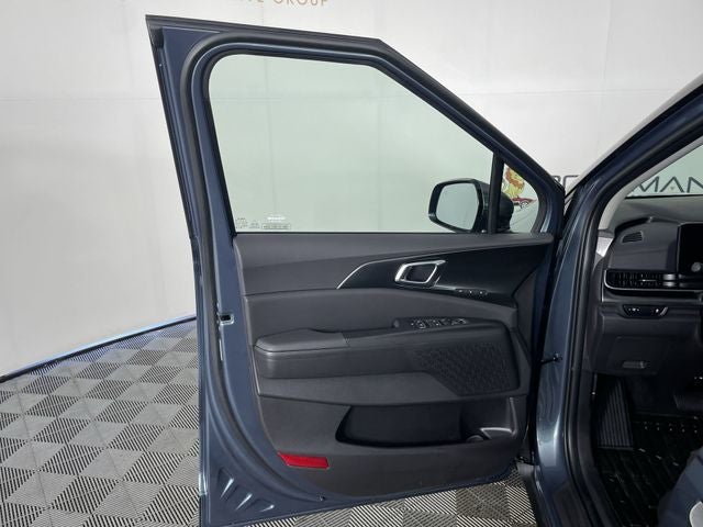 2027 Kia Carnival SX