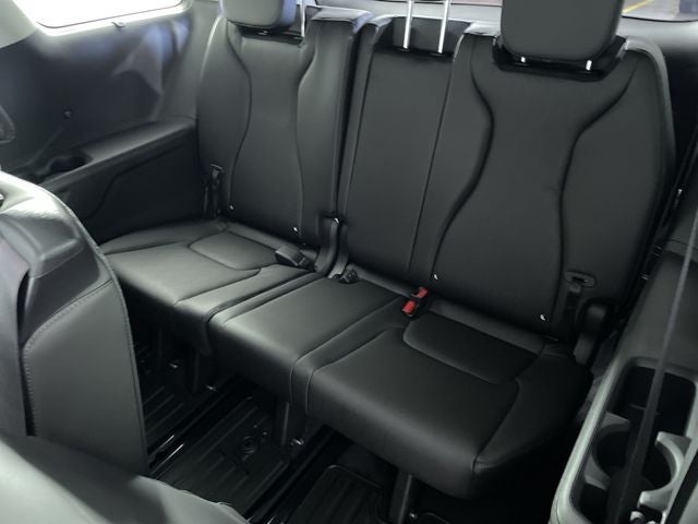 2027 Kia Carnival SX
