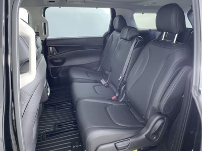 2027 Kia Carnival SX