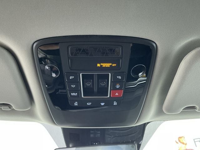 2027 Kia Carnival SX