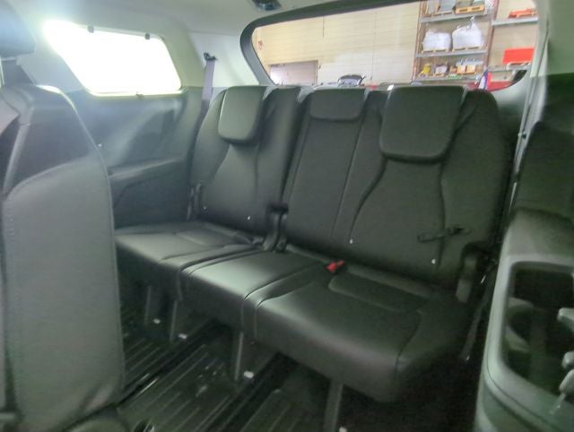 2027 Kia Carnival SX