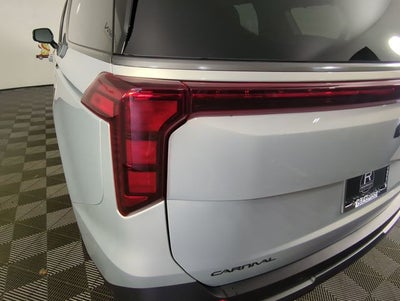 2027 Kia Carnival SX