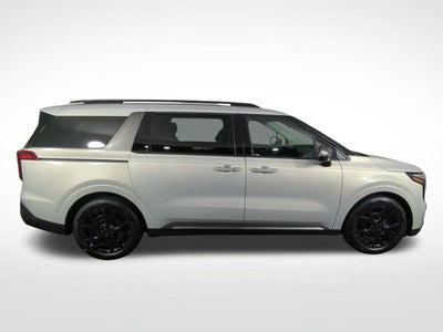 2027 Kia Carnival SX