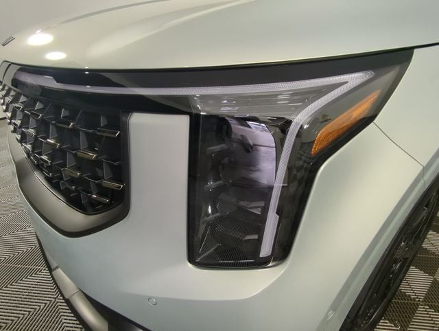 2027 Kia Carnival SX