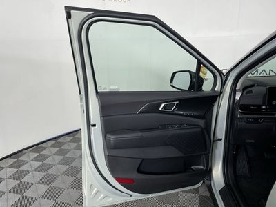 2027 Kia Carnival SX
