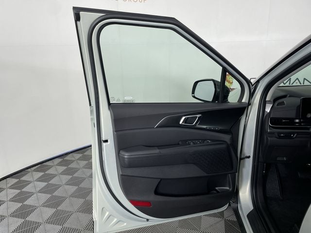2027 Kia Carnival SX