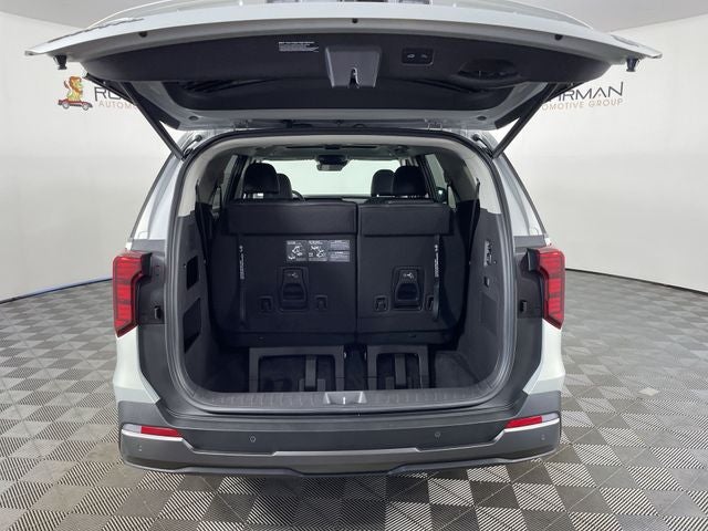 2027 Kia Carnival SX