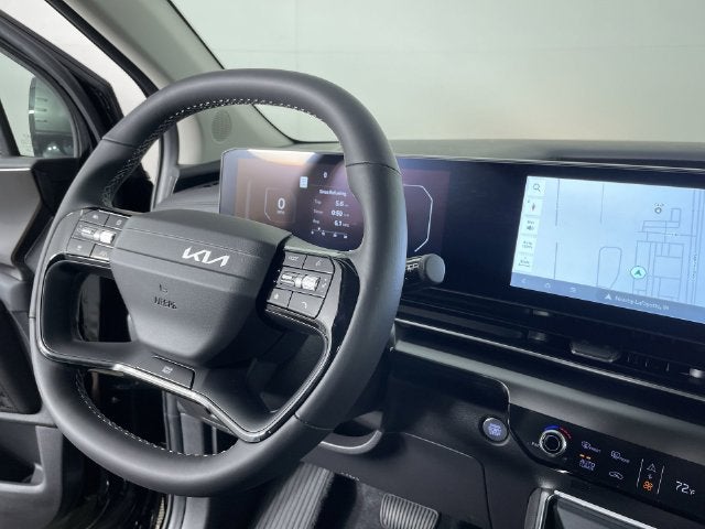 2027 Kia Carnival SX