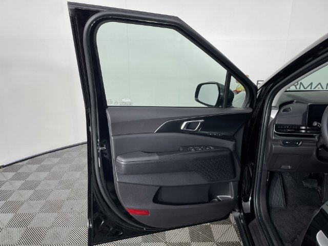 2027 Kia Carnival SX
