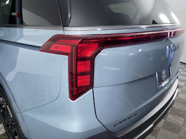 2027 Kia Carnival SX