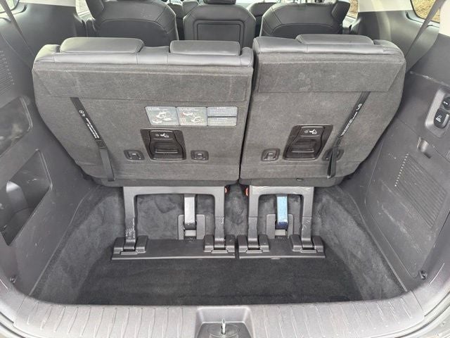 2025 Kia Carnival SX