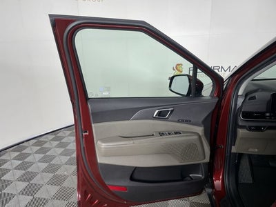 2025 Kia Carnival SX