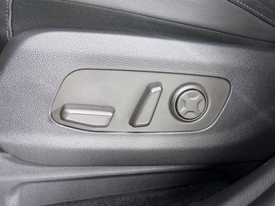 2025 Kia Carnival SX