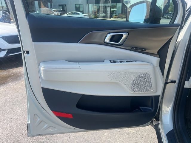 2025 Kia Carnival SX Prestige