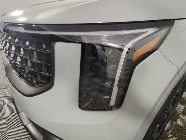 2027 Kia Carnival SX