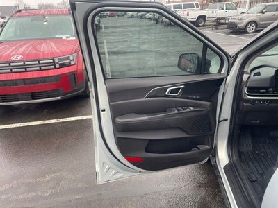 2025 Kia Carnival Hybrid SX