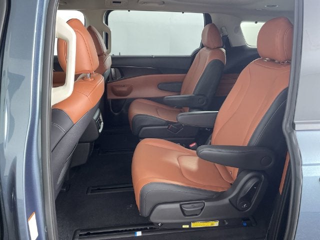2027 Kia Carnival Hybrid SX