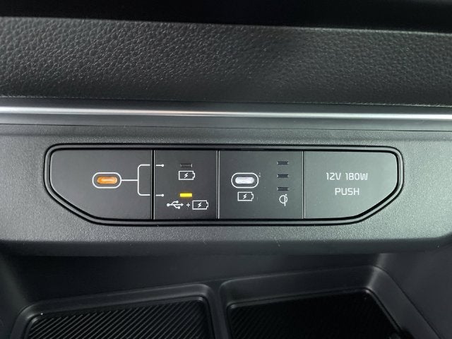 2027 Kia Carnival Hybrid SX