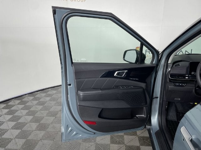 2027 Kia Carnival Hybrid SX