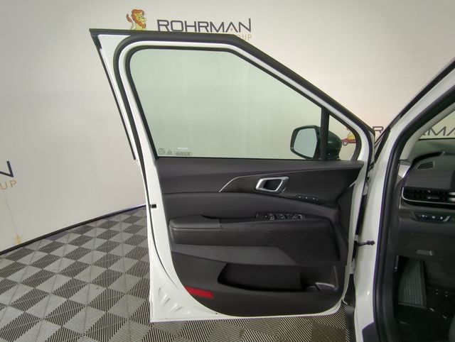 2027 Kia Carnival Hybrid SX