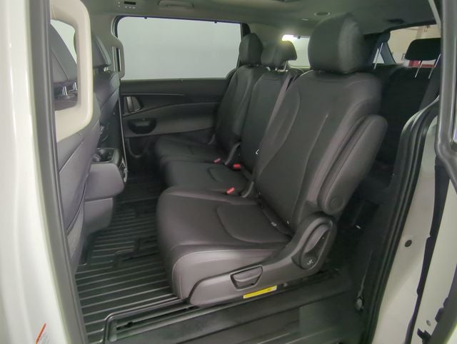 2027 Kia Carnival Hybrid SX