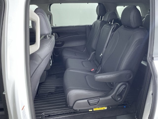 2027 Kia Carnival Hybrid SX
