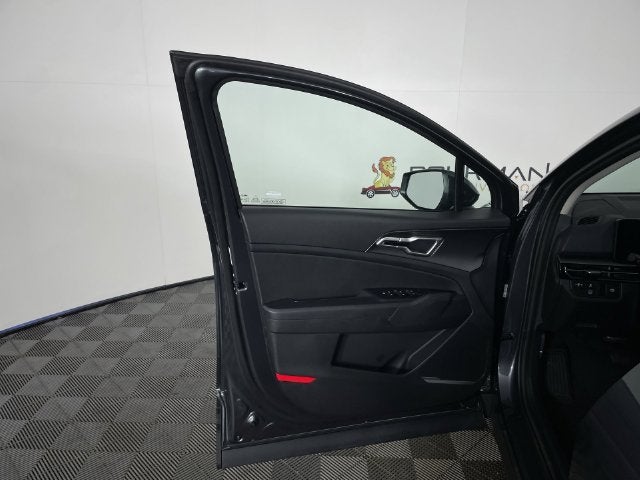 2027 Kia Sportage Hybrid LX