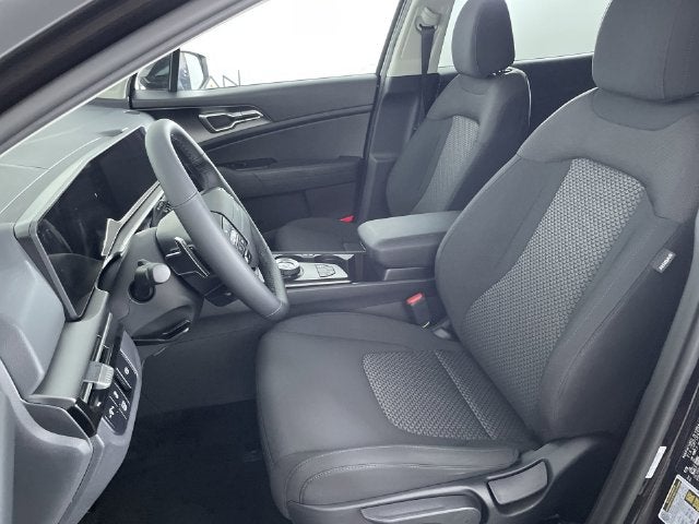 2027 Kia Sportage Hybrid LX