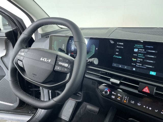 2027 Kia Sportage Hybrid LX