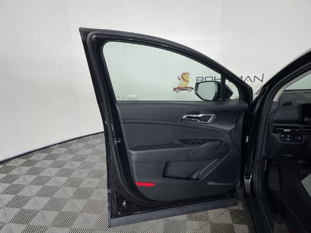2027 Kia Sportage Hybrid LX