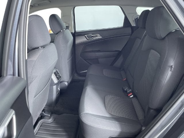 2027 Kia Sportage Hybrid LX