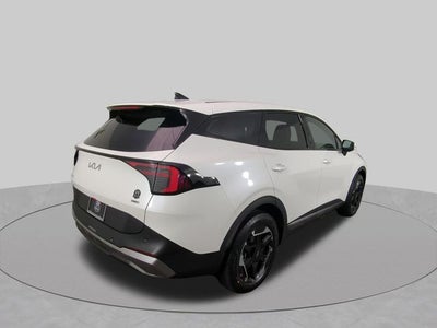 2027 Kia Sportage Hybrid LX