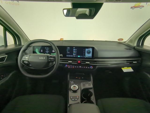 2027 Kia Sportage Hybrid LX