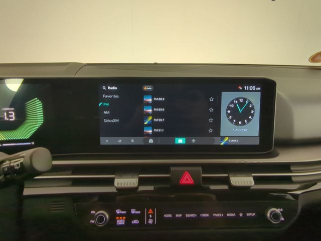 2027 Kia Sportage Hybrid LX