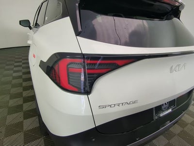 2027 Kia Sportage Hybrid LX