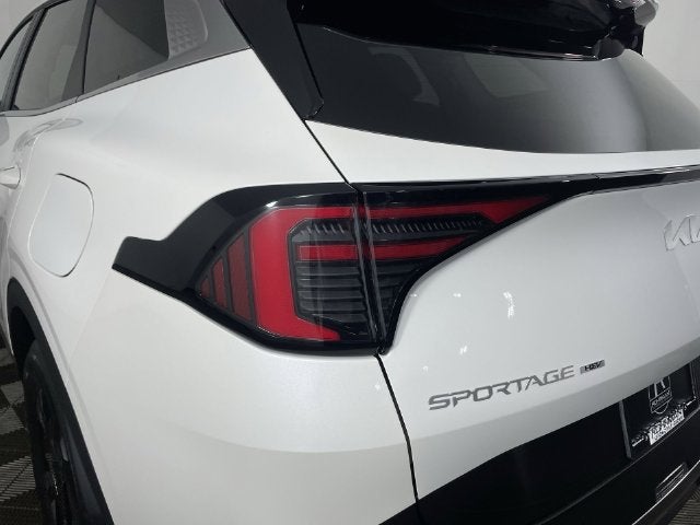 2027 Kia Sportage Hybrid LX