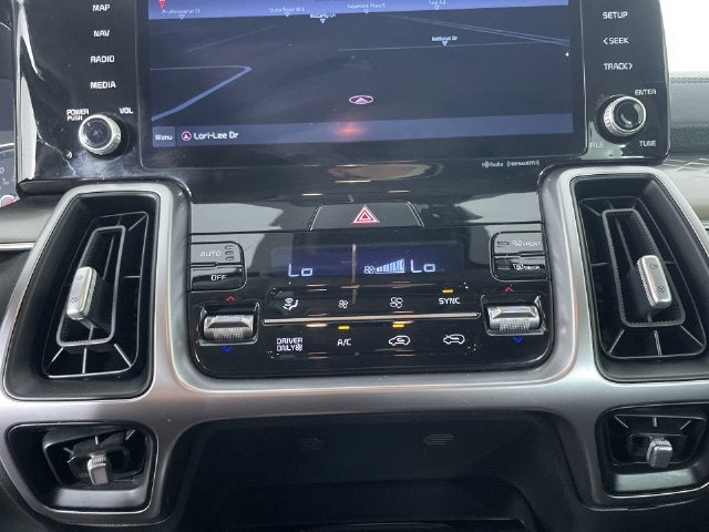 2022 Kia Sorento Hybrid EX