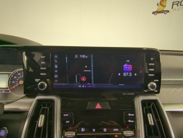 2023 Kia Sorento Hybrid EX