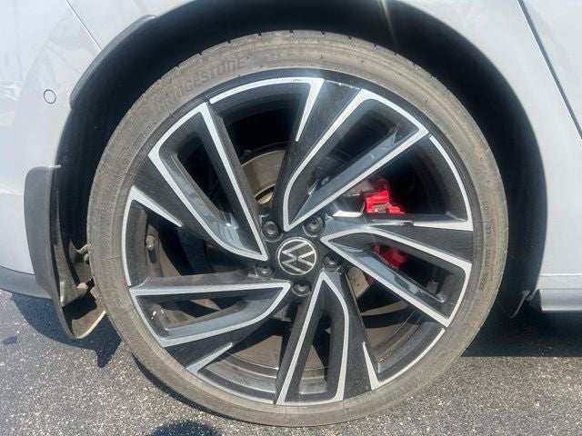 2023 Volkswagen Golf GTI Autobahn