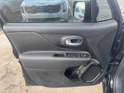 2023 Jeep Renegade Altitude